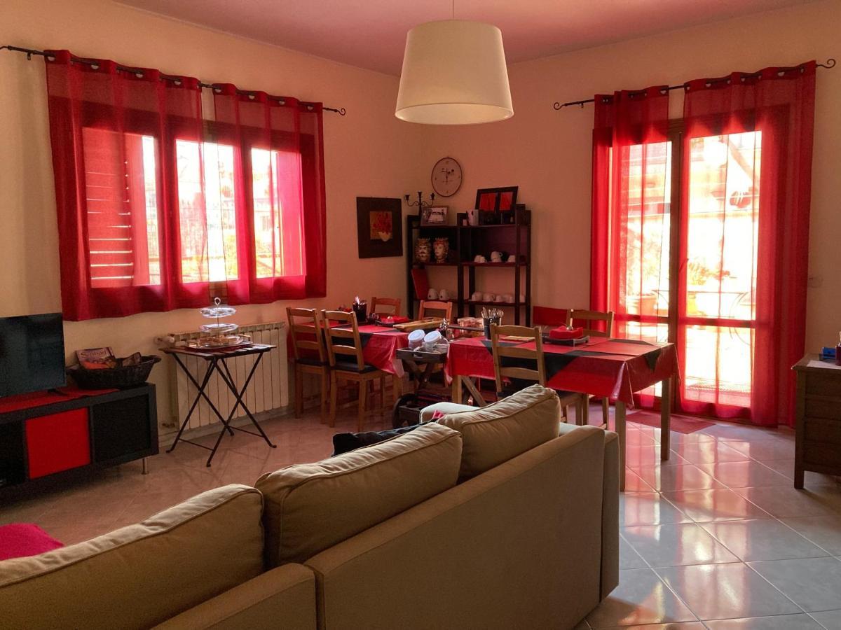זפראנה אטניאה B&B Il Rosso E Il Nero מראה חיצוני תמונה
